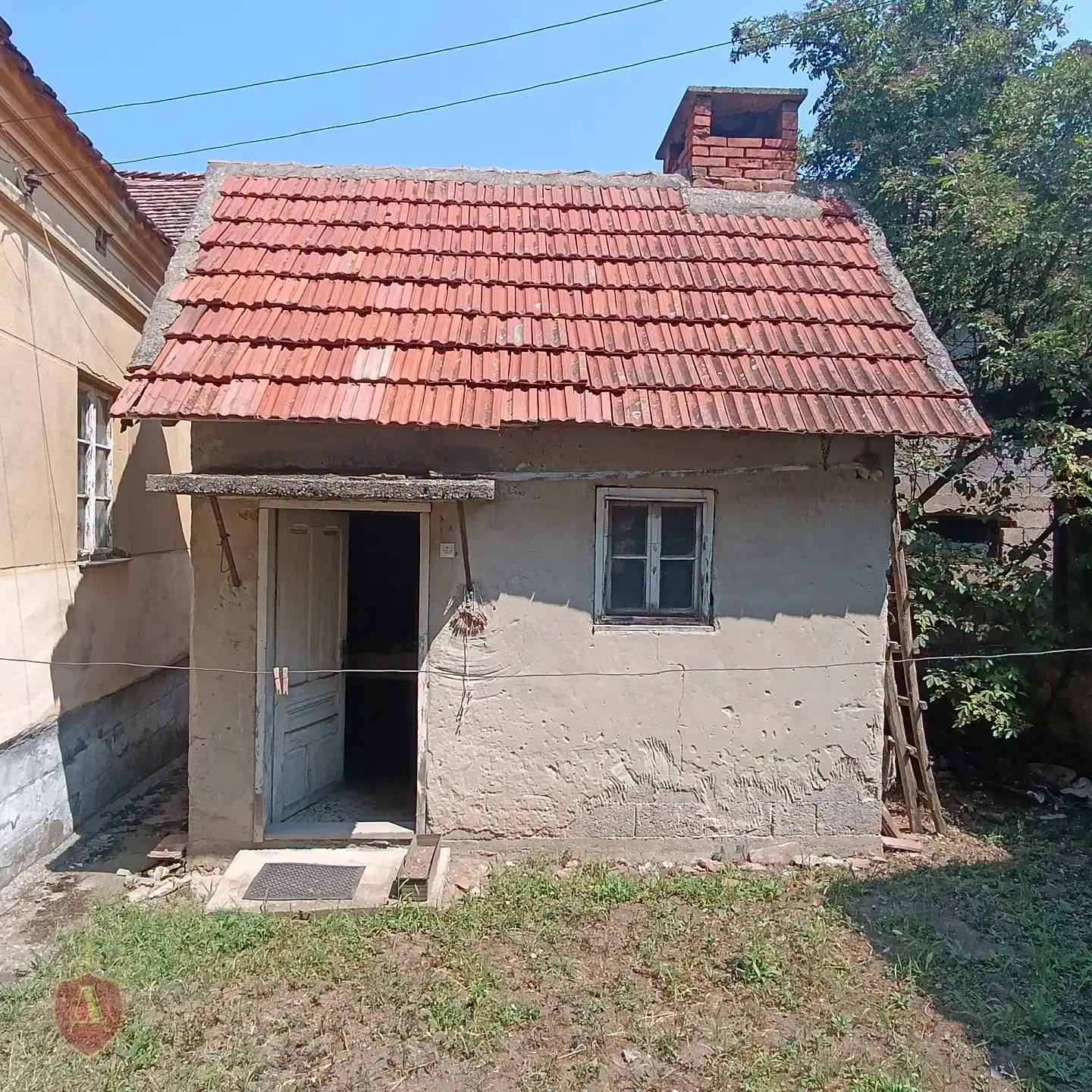 Seosko domaćinstvo u Donjoj Mutnici na prodaju